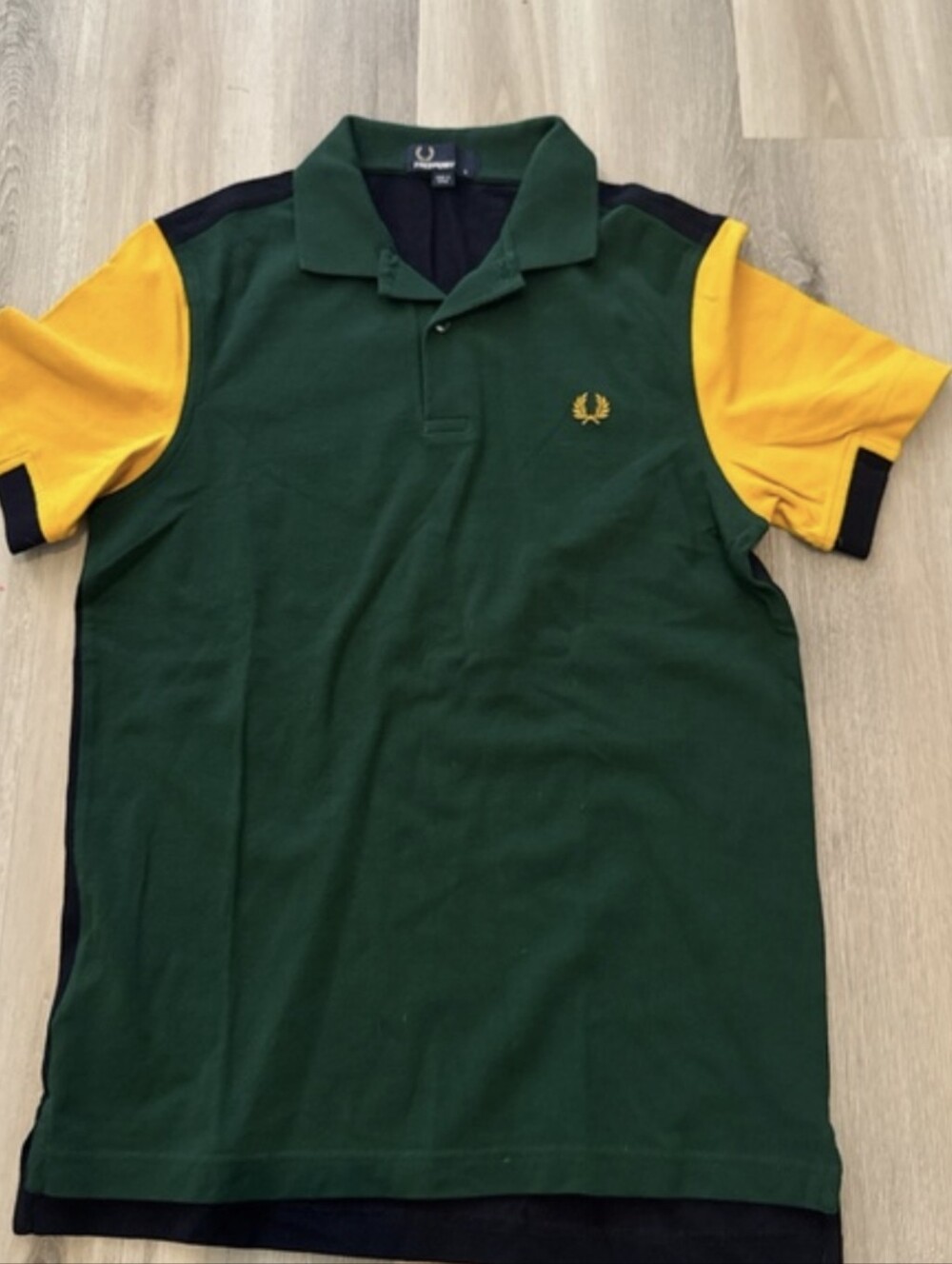 Fred Perry Bold Cuff Insert Pique Polo Shirt Ivy Green, Carbon Blue, Yellow RARE - Picture 14 of 16